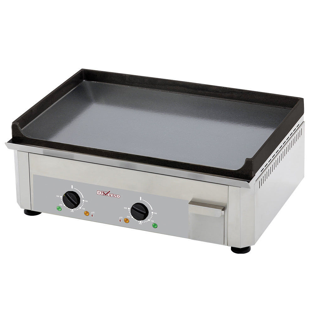 Friteuse électrique, deux réservoirs de 14 litres dans le placard
